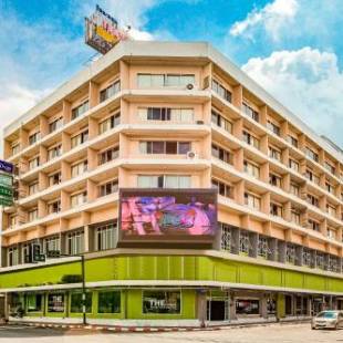 Фотографии гостиницы 
            OYO 441 Grand Thara Hotel