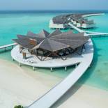 Фотография гостиницы Mӧvenpick Resort Kuredhivaru Maldives