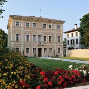 Фотография гостиницы Villa Maternini