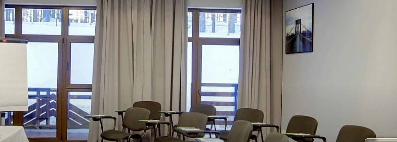 Фотография конференц-зала Солнечное