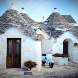 Фотография гостиницы Trulli Holiday Albergo Diffuso