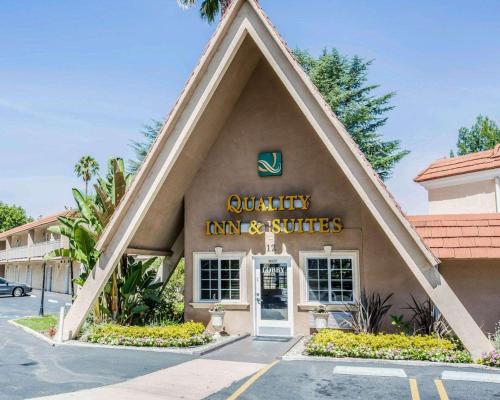 Фотографии гостиницы 
            Quality Inn & Suites Thousand Oaks - US101