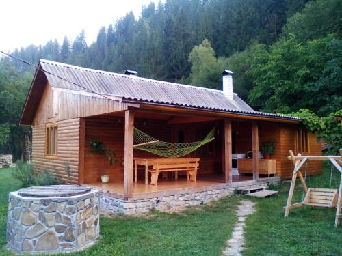 Фотография гостевого дома Hutsul Hut