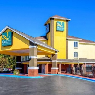 Фотография гостиницы Quality Inn & Suites Huntsville Research Park Area