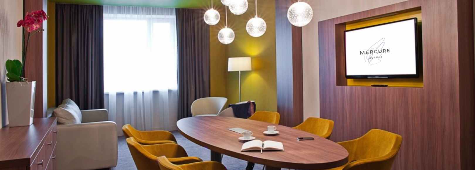 Фотография комнаты для переговоров Комната переговоров Mercure Тюмень Центр
