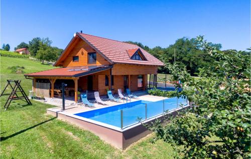 Фотографии гостевого дома 
            Amazing home in Grkavescak w/ Outdoor swimming pool, Jacuzzi and 3 Bedrooms