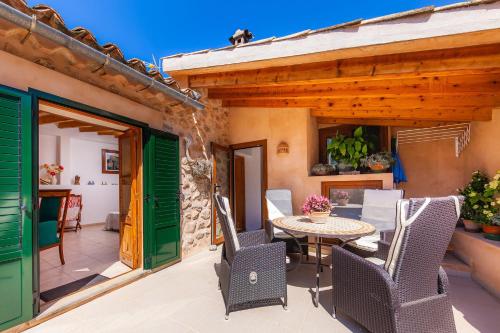 Фотография гостевого дома Can Murons