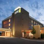 Фотография гостиницы Home2 Suites by Hilton Milwaukee Brookfield