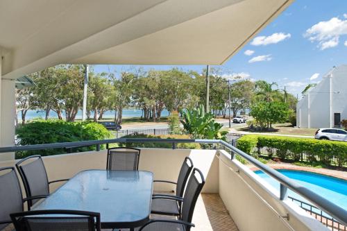 Фотографии гостевого дома 
            Everything you need including a pool! Karoonda Sands Apartments