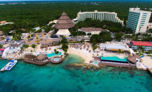 Фотографии гостиницы 
            Grand Park Royal Cozumel