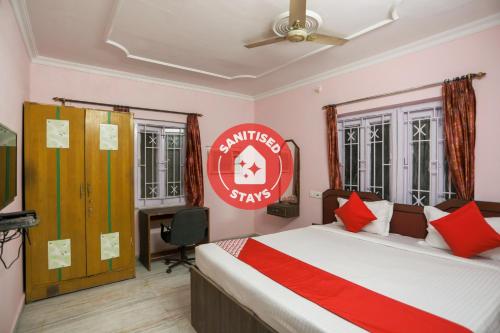 Фотографии гостиницы 
            OYO 65716 Ma Kali Guest House