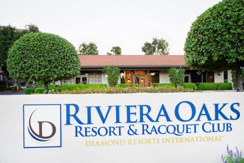 Фотография гостиницы Riviera Oaks Resort By Diamond Resorts