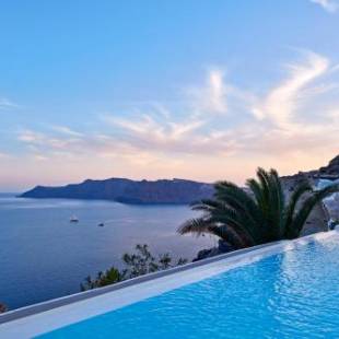 Фотографии гостиницы 
            Katikies Villa Santorini - The Leading Hotels Of The World