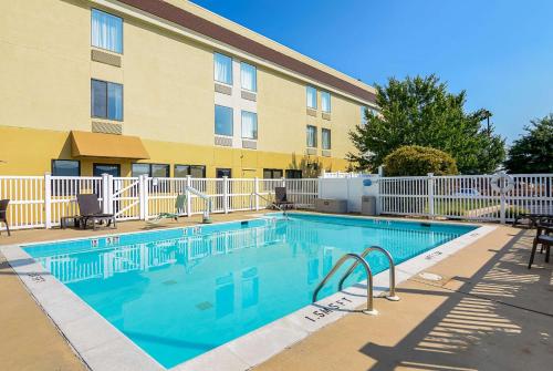 Фотография гостиницы Comfort Inn Woodstock Shenandoah