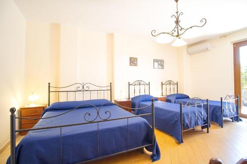 Фотография гостевого дома Etna-Royal-View-Camera-Standard