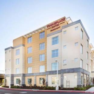 Фотографии гостиницы 
            TownePlace Suites by Marriott San Mateo Foster City