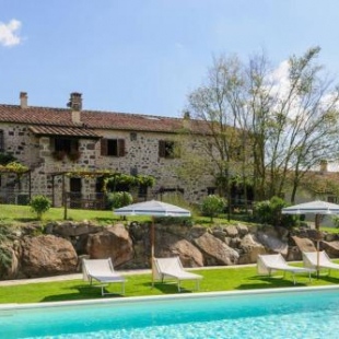 Фотография гостевого дома Girasole Cottage overlooking the Orcia valley in Tuscany