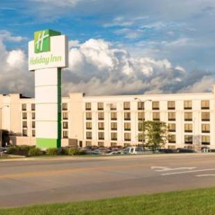 Фотографии гостиницы 
            Holiday Inn Cleveland - South Independence, an IHG Hotel