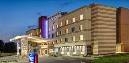 Фотография гостиницы Fairfield Inn & Suites by Marriott Gaylord