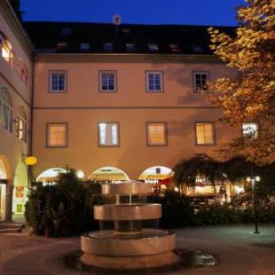 Фотографии гостиницы 
            Hotel Goldener Brunnen