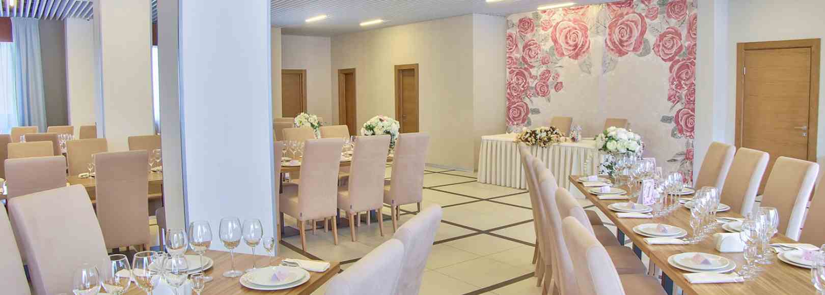 Фотография банкетного зала АМАКС Конгресс-отель Малый банкетный зал