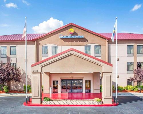 Фотография гостиницы Comfort Inn & Suites at Stone Mountain