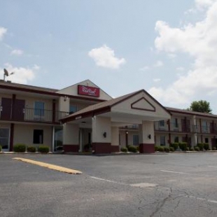 Фотография мини отеля Red Roof Inn & Suites Jackson, TN