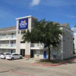 Фотография гостиницы InTown Suites Extended Stay Arlington TX - Oak Village