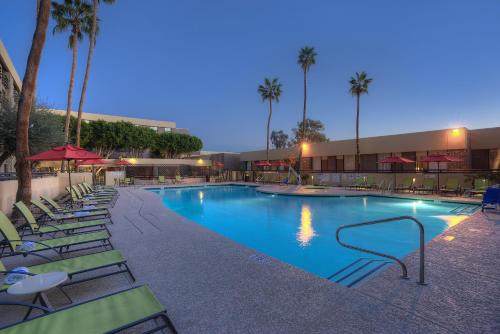 Фотография гостиницы DoubleTree by Hilton Phoenix North