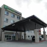 Фотография гостиницы Holiday Inn Express & Suites - Kansas City - Lee's Summit, an IHG Hotel