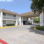 Фотография гостиницы Motel 6-Addison, TX - Dallas