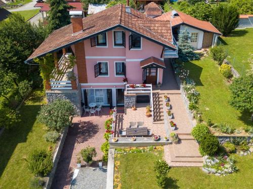 Фотографии гостевого дома 
            Country House Vrbovčanka