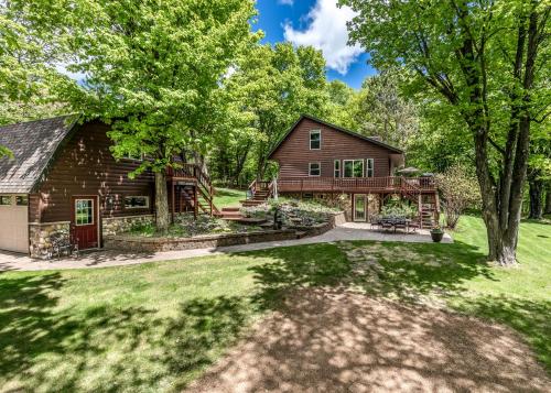 Фотографии гостевого дома 
            Northwoods Lakehouse