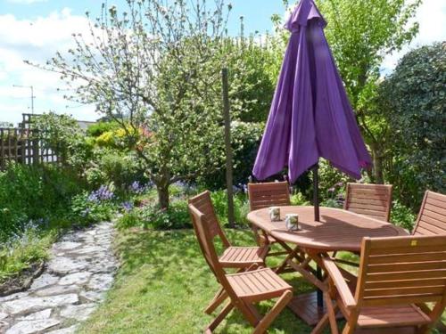 Фотография гостевого дома 5 Bodmin Hill