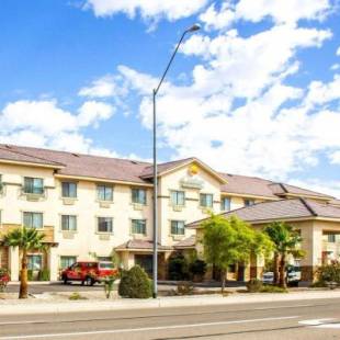 Фотографии гостиницы 
            Comfort Inn and Suites Yuma I-8