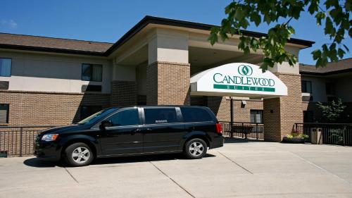 Фотография гостиницы Candlewood Suites East Lansing, an IHG Hotel