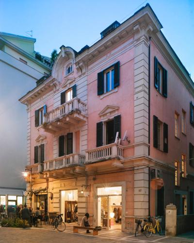 Фотография мини отеля Maison Fleurie