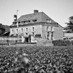 Фотографии гостиницы 
            Castel de Très Girard - Les Collectionneurs