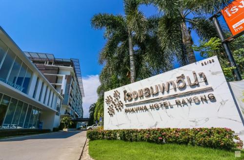 Фотография гостиницы Phavina Hotel Rayong SHA Extra Plus