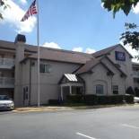 Фотография мотеля InTown Suites Extended Stay Greensboro NC-Lanada