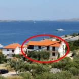 Фотография гостевого дома Apartments by the sea Sali, Dugi otok - 454