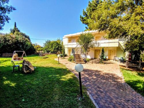 Фотография гостиницы Travel Hotel Eilon