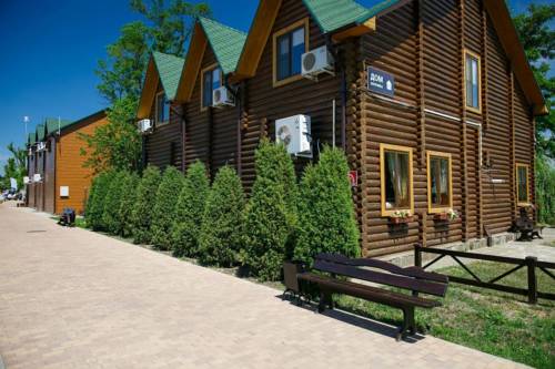 Фотография базы отдыха Усадьба Фамилия