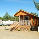 Фотография базы отдыха Long Beach Camping Resort Studio Cabin 4