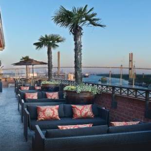 Фотографии гостиницы 
            The Bohemian Hotel Savannah Riverfront, Autograph Collection