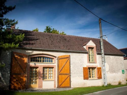 Фотографии гостевого дома 
            Gîte Treilles-en-Gâtinais, 5 pièces, 8 personnes - FR-1-590-164