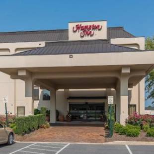 Фотографии гостиницы 
            Hampton Inn Salisbury