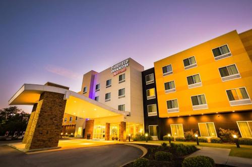 Фотография гостиницы Fairfield Inn & Suites by Marriott Athens I-65