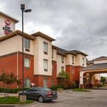 Фотография гостиницы Best Western Plus Lake Dallas Inn & Suites