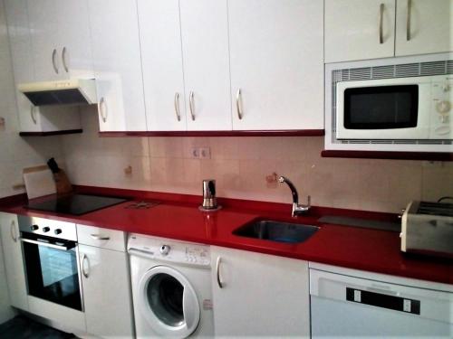 Фотография гостевого дома Casa con jardín a 5min de Aranda de Duero